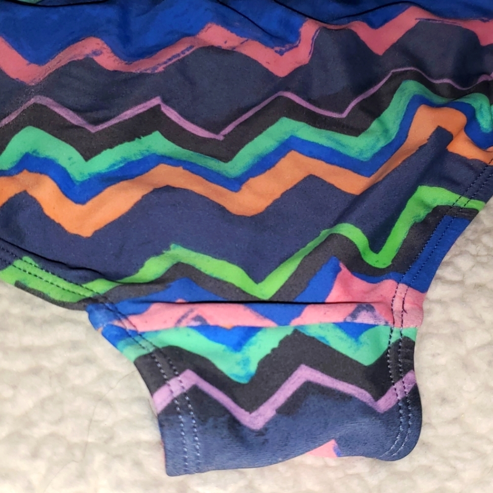 Bathing Suit Set - Picture 4 of 4